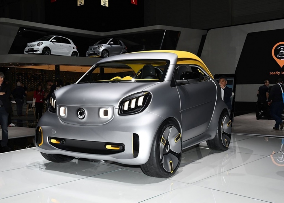 这台两年前的奔驰概念车,smart forease 貌似已经没下文了