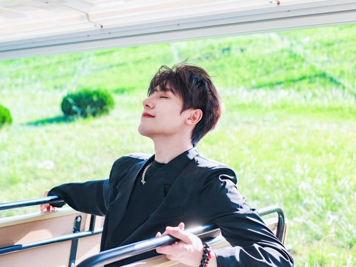 温州人的新快乐丨去珑玥潭，赴一场惊心动魄！休闲区蓝鸢梦想 - Www.slyday.coM