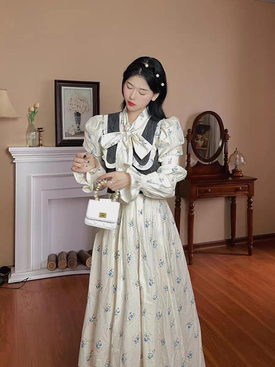 碎花裙穿搭法则,诸多明星爱豆,教你拿捏春日氛围感休闲区蓝鸢梦想 - Www.slyday.coM 碎花裙穿搭法则,诸多明星爱豆,教你拿捏春日氛围感休闲区蓝鸢梦想 - Www.slyday.coM