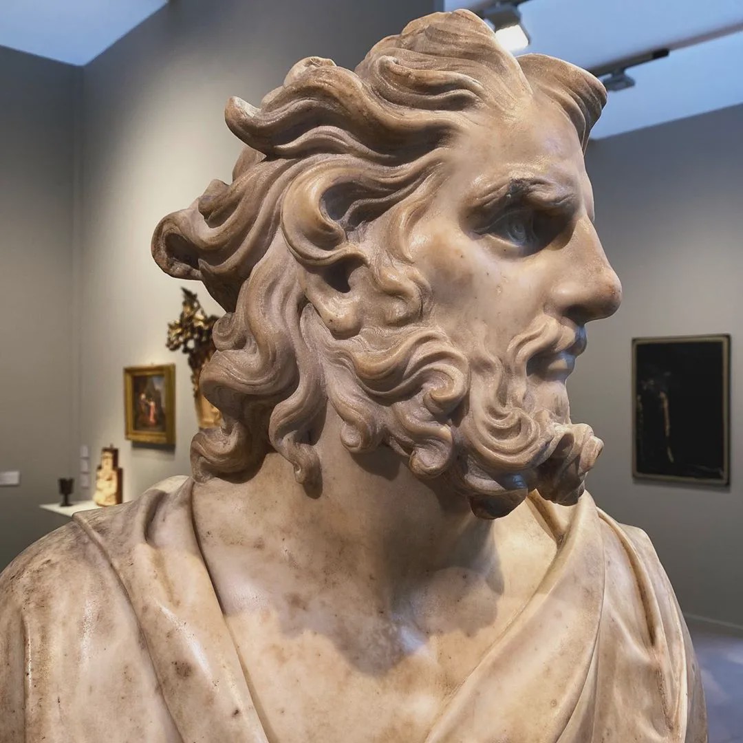 西方雕塑艺术源远流长,作品繁多.