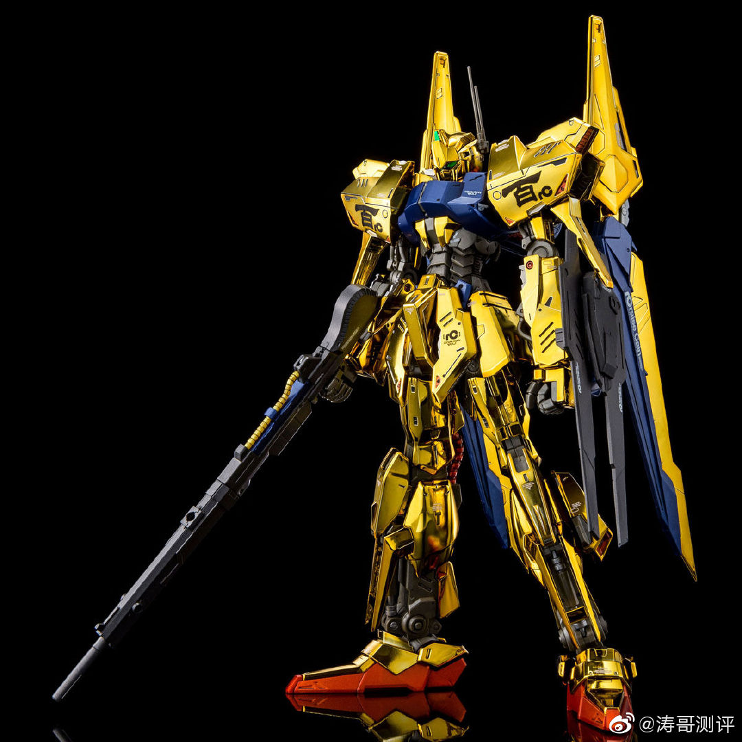 Mg这款百式raise Cain 其实是之前同系列百式坏的换色版本