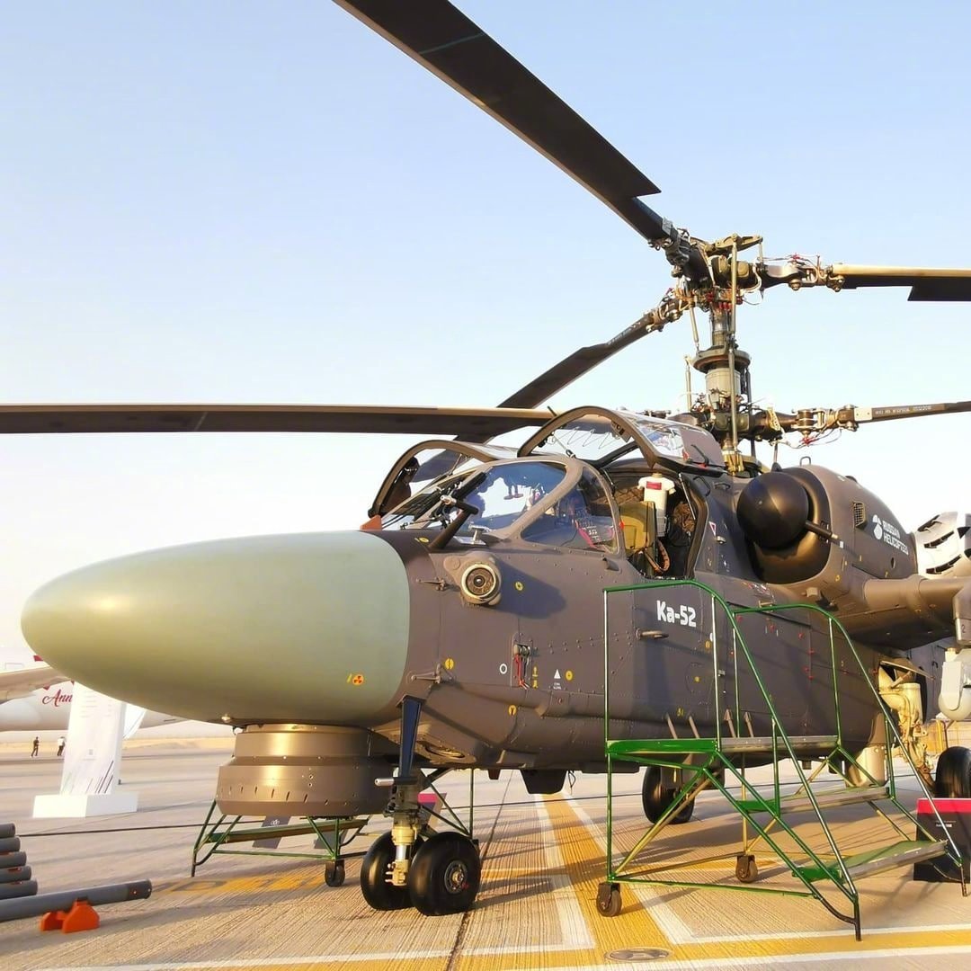 迪拜航展上的卡-52k舰载武装直升机……__财经头条