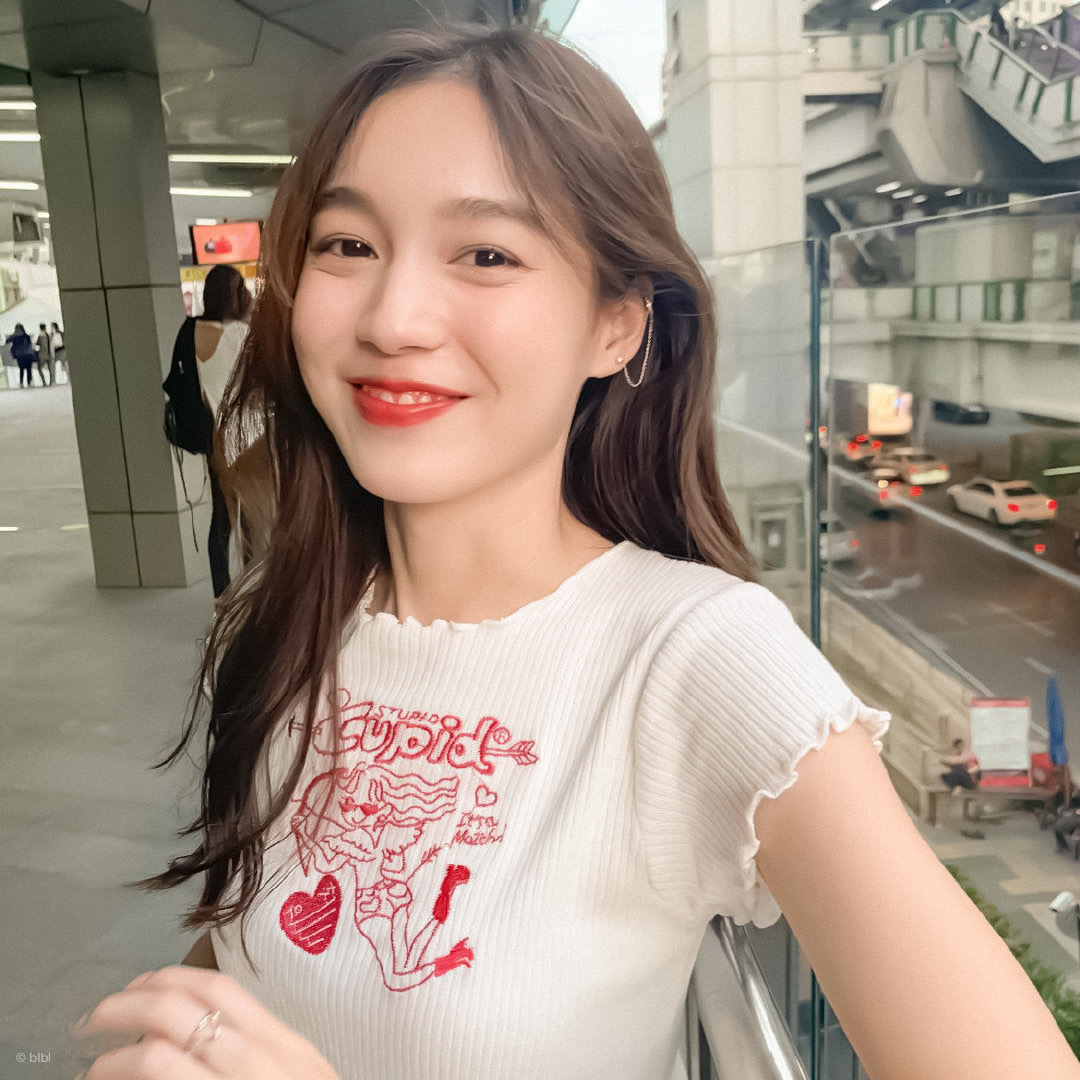 loverrukk 泰国00后甜妹__财经头条