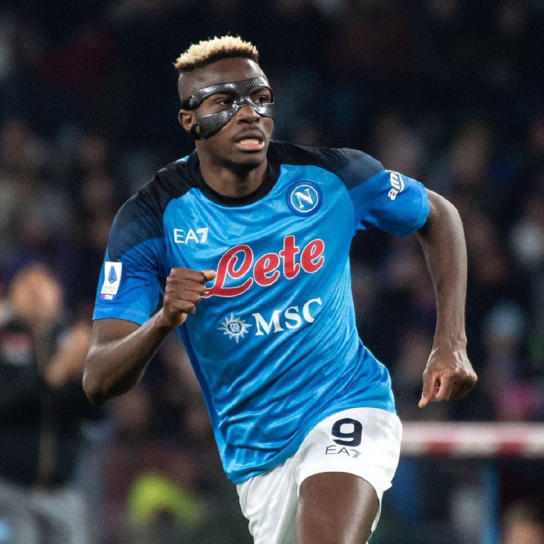 奥斯梅恩对决弗拉霍维奇锋线争霸成焦点