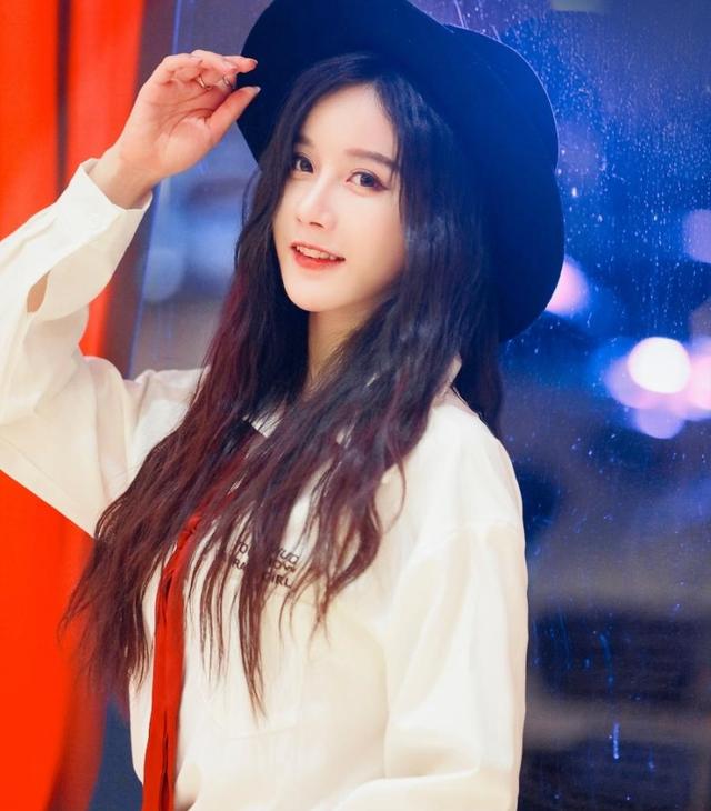 哪个训练生是你最爱第二组照片是戴萌,戴燕妮,段艺璇和傅如乔