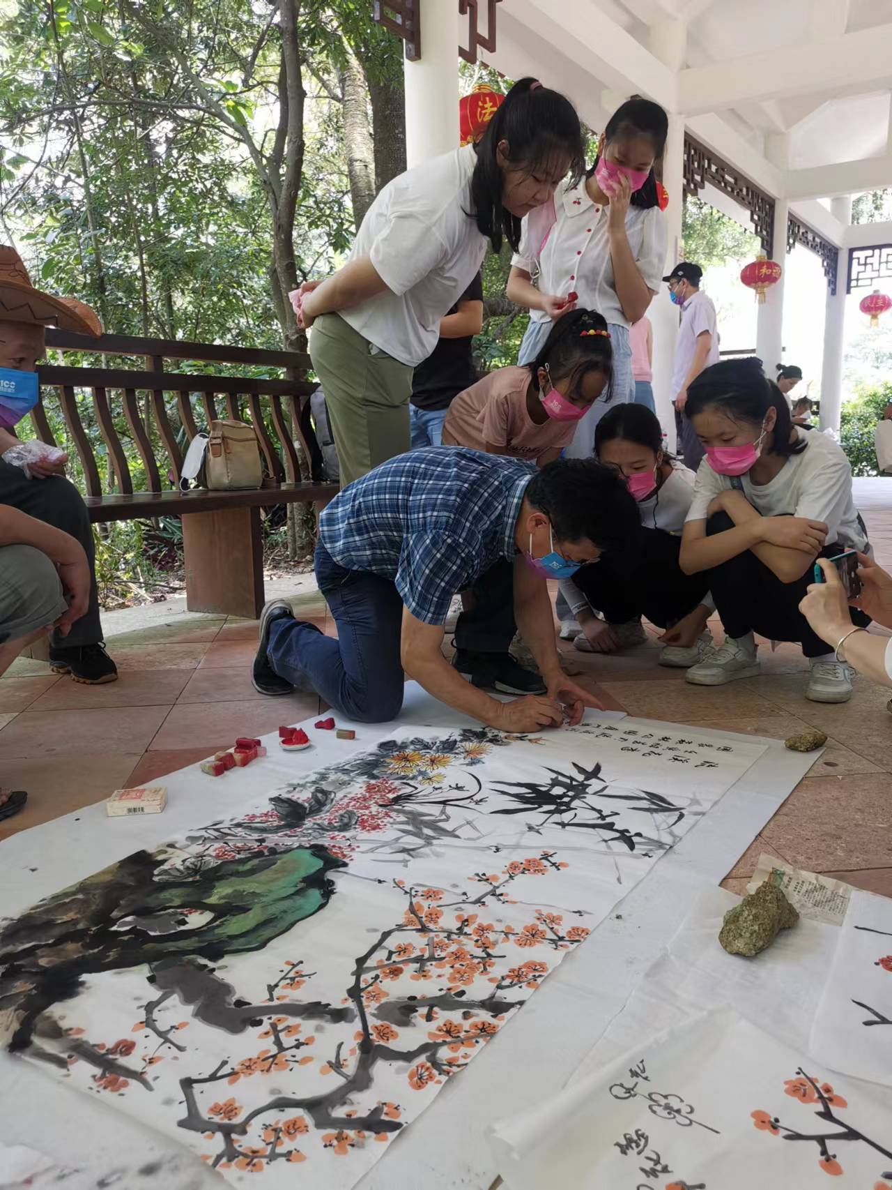 23名残疾人艺术家走进"森林课堂",用画笔描绘大自然|张铁威|残障|老师