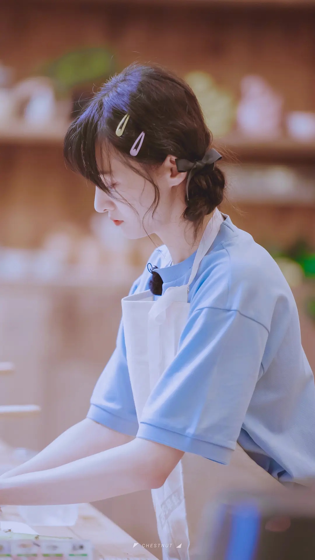 郑爽近期新综艺《奇妙小森林》《我在颐和园等你》造型太可了