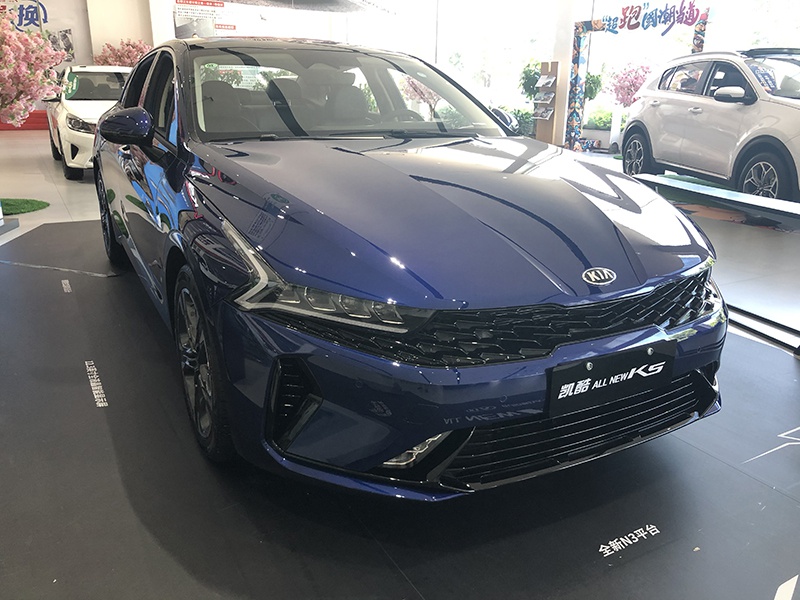 抢先看2020款起亚k5凯酷上市值不值怎么选