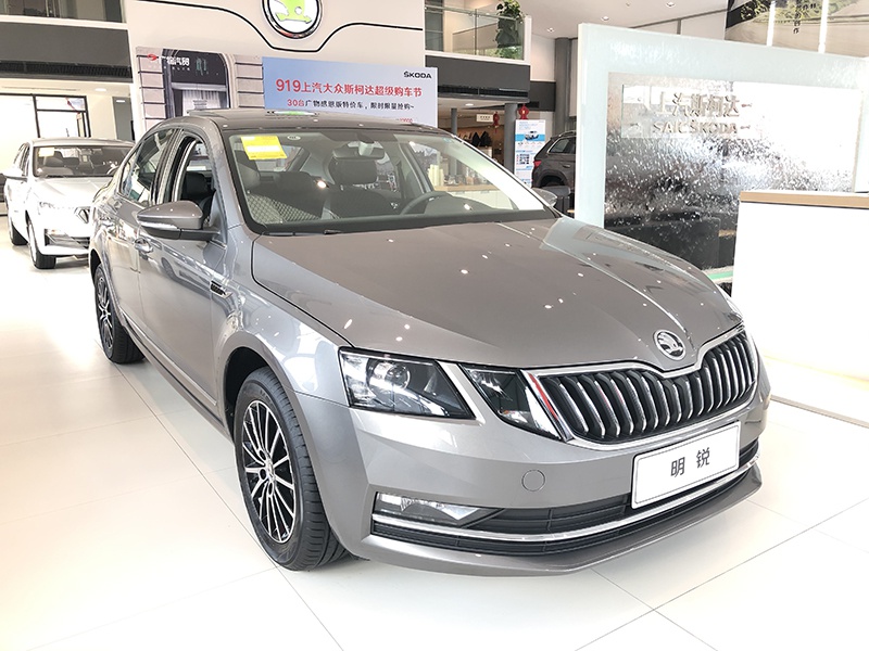 抢先看2020款斯柯达明锐到底值不值 香不香