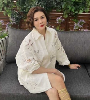 60岁关之琳近照曝光,一脸冻龄身材完美,气质出众状态超好休闲区蓝鸢梦想 - Www.slyday.coM 60岁关之琳近照曝光,一脸冻龄身材完美,气质出众状态超好休闲区蓝鸢梦想 - Www.slyday.coM