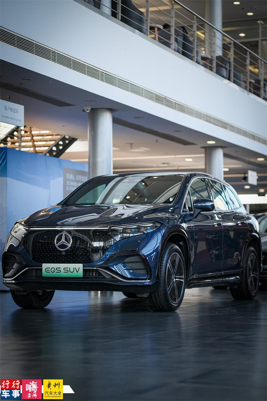 豪华纯电suv新享受奔驰eqssuv450贵阳到店实拍