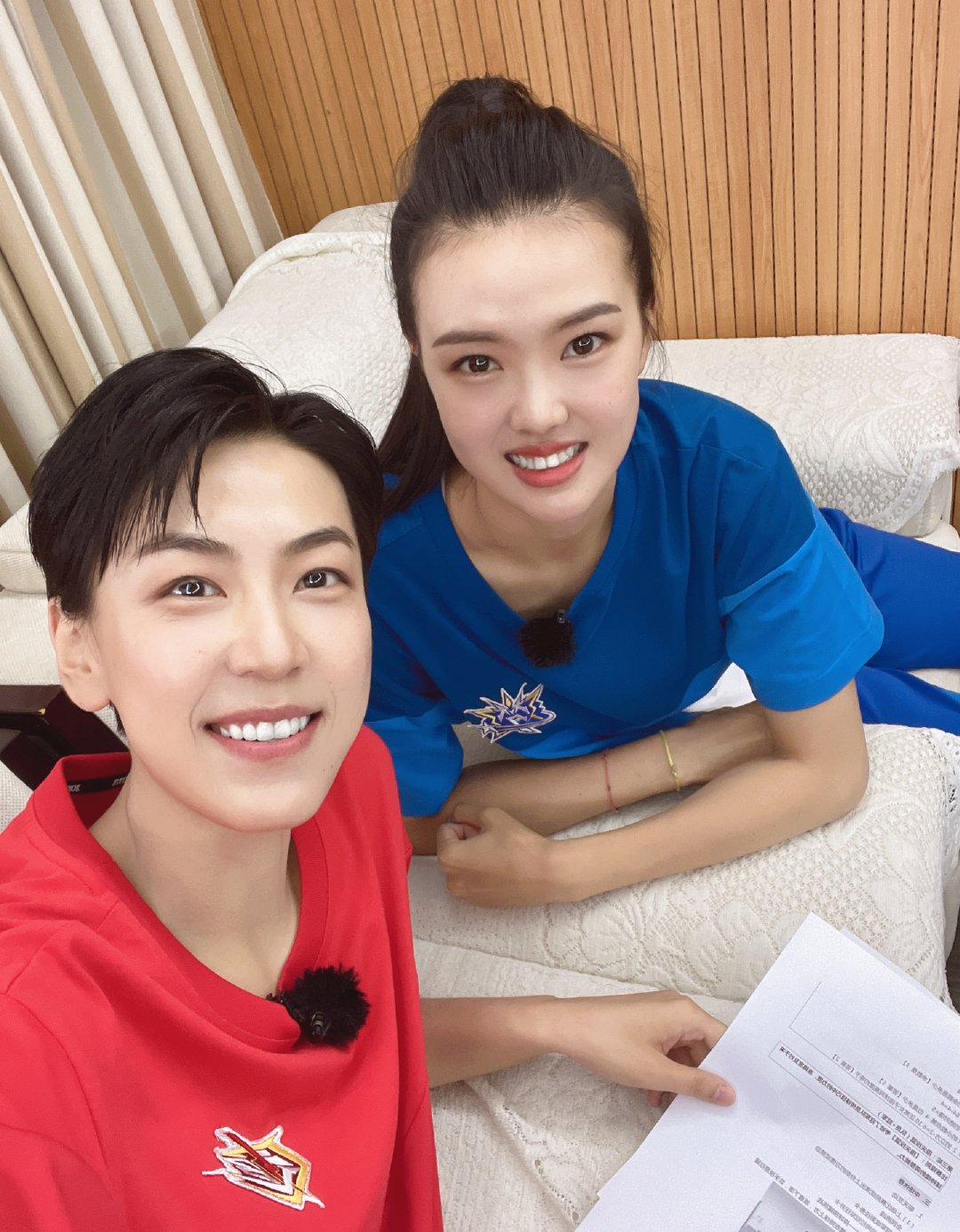 中国女排世界冠军张晓雅与张常宁同框送祝福|张晓雅|张常宁|中国女排