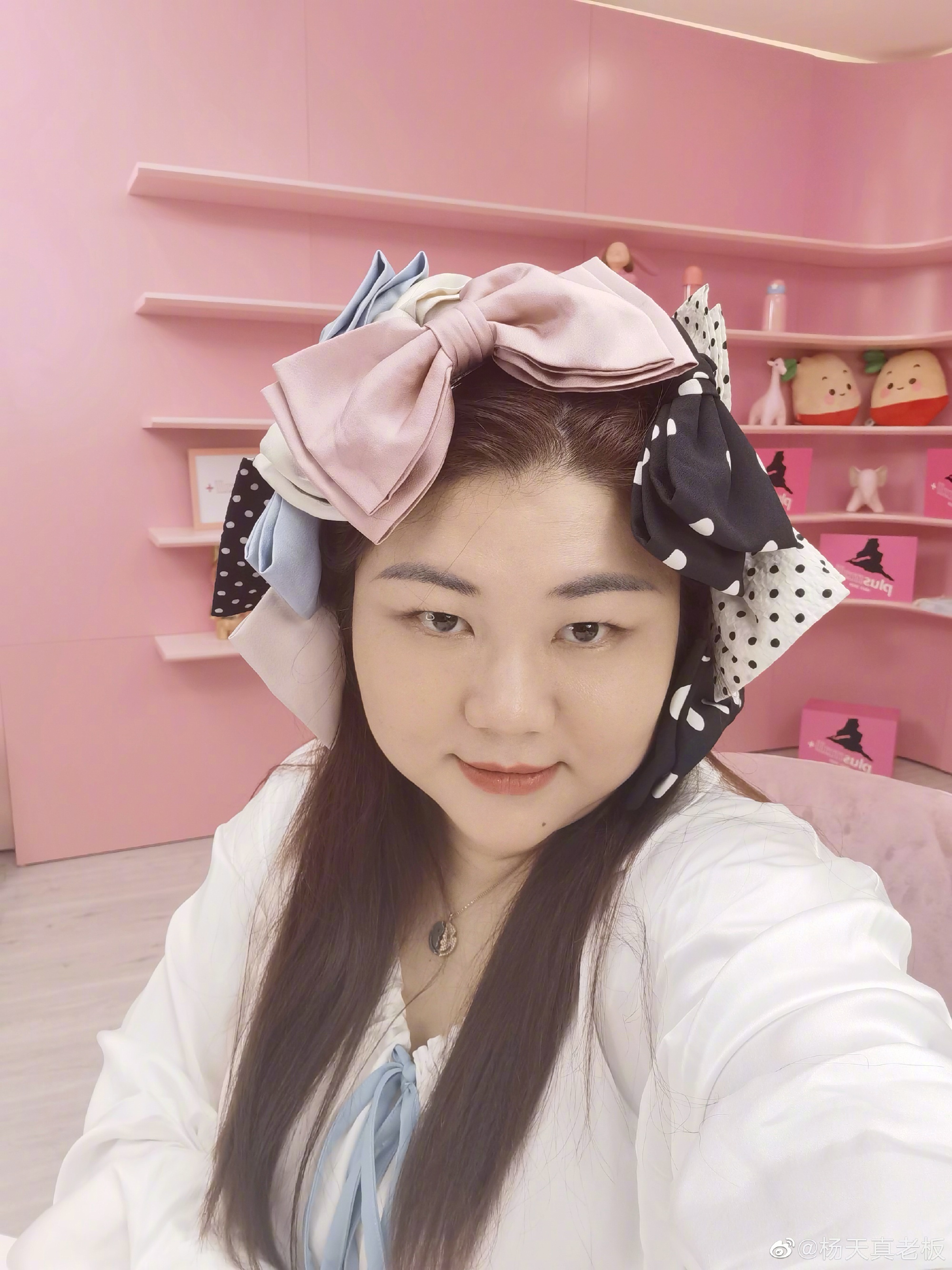 杨天真切胃手术结束报平安,接下来会变成又瘦又美的杨天真吧!