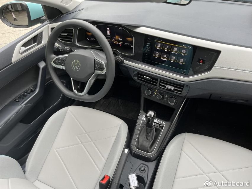 上汽大众朗逸新锐上市,9.999万起,产品力到底行不行