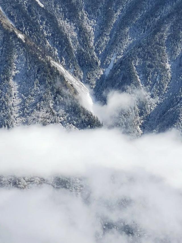 惊艳！这雪景，怕不是人间仙境吧休闲区蓝鸢梦想 - Www.slyday.coM