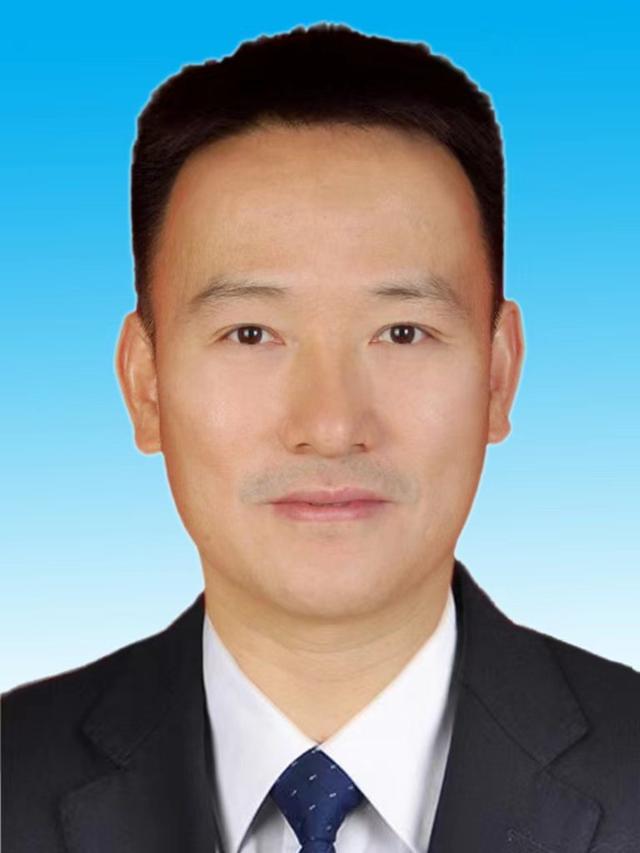 苏虎彪当选广安市监察委员会主任