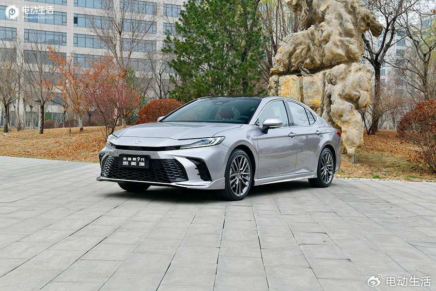 轻混技术的尽头在丰田?试驾第9代凯美瑞