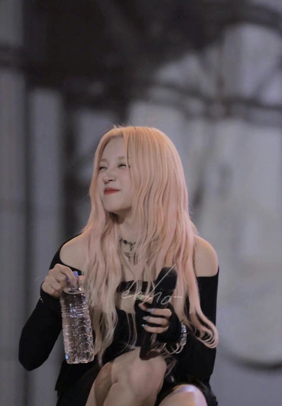 粉发宋雨琦好绝