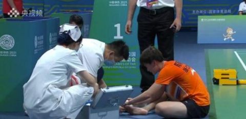 奥运冠军陈雨菲比赛被运动鞋割伤脚趾 李宁回应来了休闲区蓝鸢梦想 - Www.slyday.coM