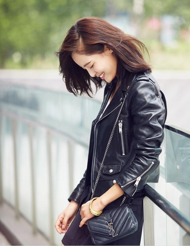 辛芷蕾秋日帅气写真秀大长腿