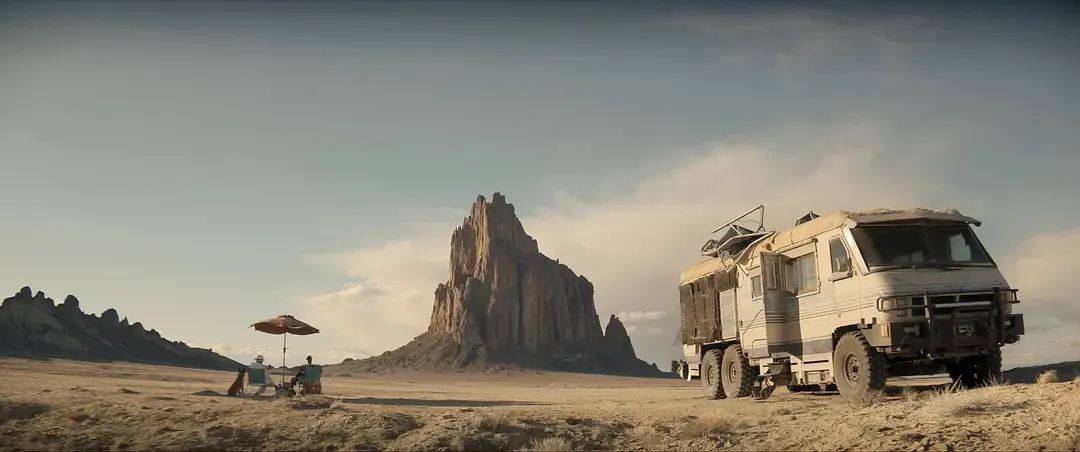 看完汤姆汉克斯的这部温情版爱死机我陷入沉思