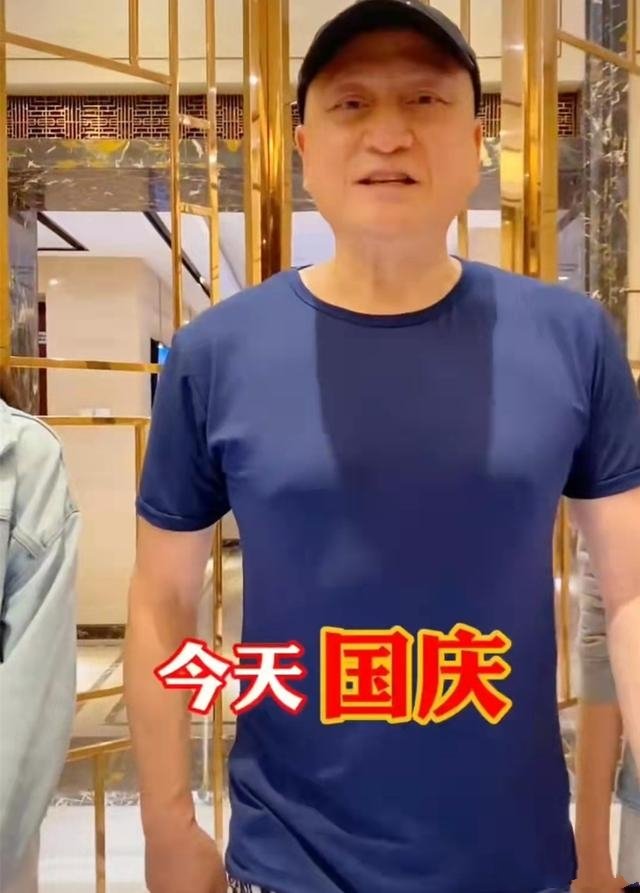 《长津湖》票房破6亿!打破11项影史纪录,汤镇业看完感动落泪休闲区蓝鸢梦想 - Www.slyday.coM 《长津湖》票房破6亿!打破11项影史纪录,汤镇业看完感动落泪休闲区蓝鸢梦想 - Www.slyday.coM