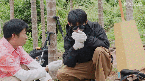 时代少年团"重生"之我在荒岛捡垃圾|这是我的岛|荒岛|捡垃圾_新浪新闻