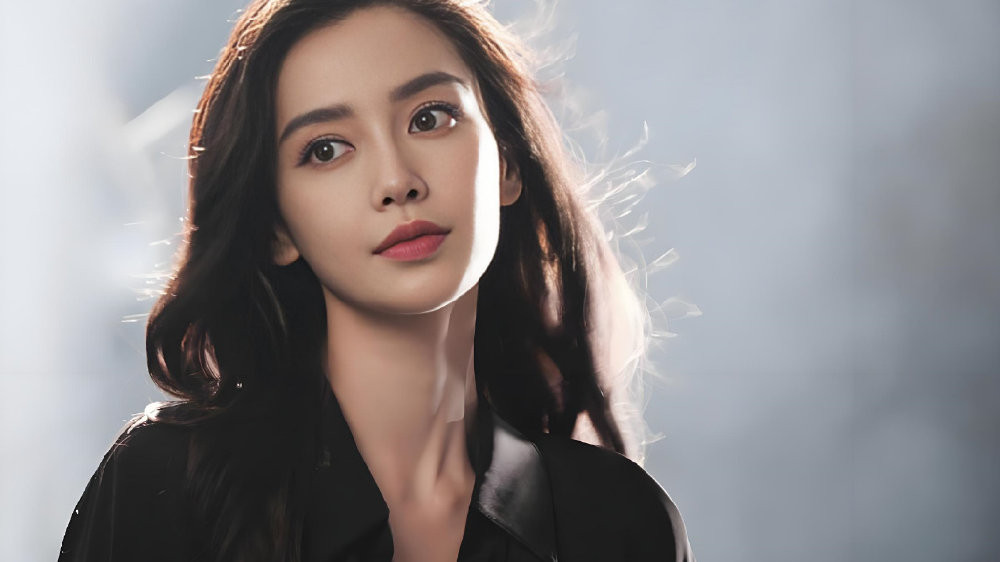 看了杨颖的花花情史,才懂她为什么输给二婚女叶珂,黄晓明选对了|章子怡|名字|汪峰|发文|Angelababy_新浪新闻