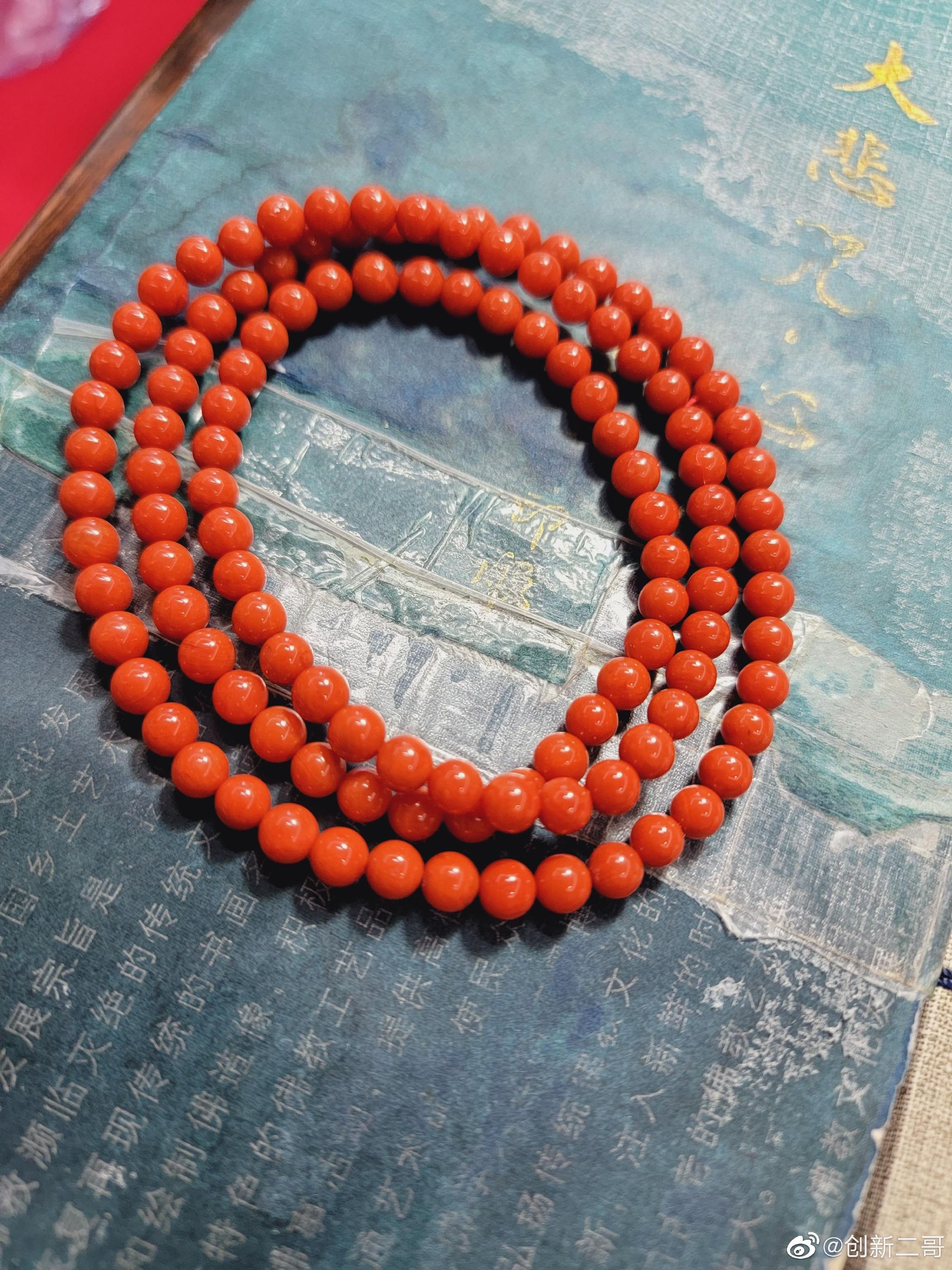 天然南红的肉色,看上去就很自然舒服.烤色的颜色发死_高清图集_新浪网