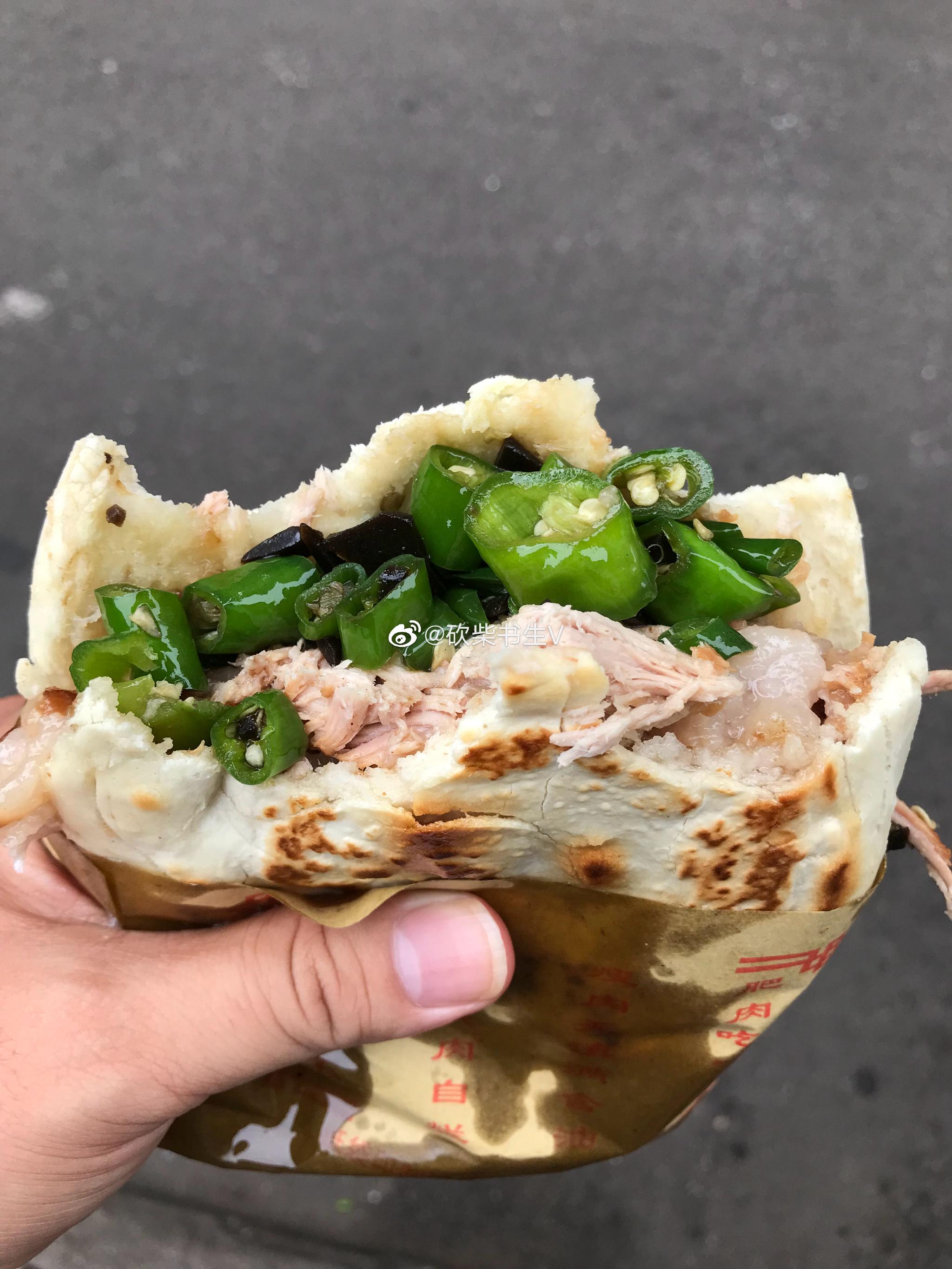 西安著名的肉夹馍我基本都吃过……__财经头条