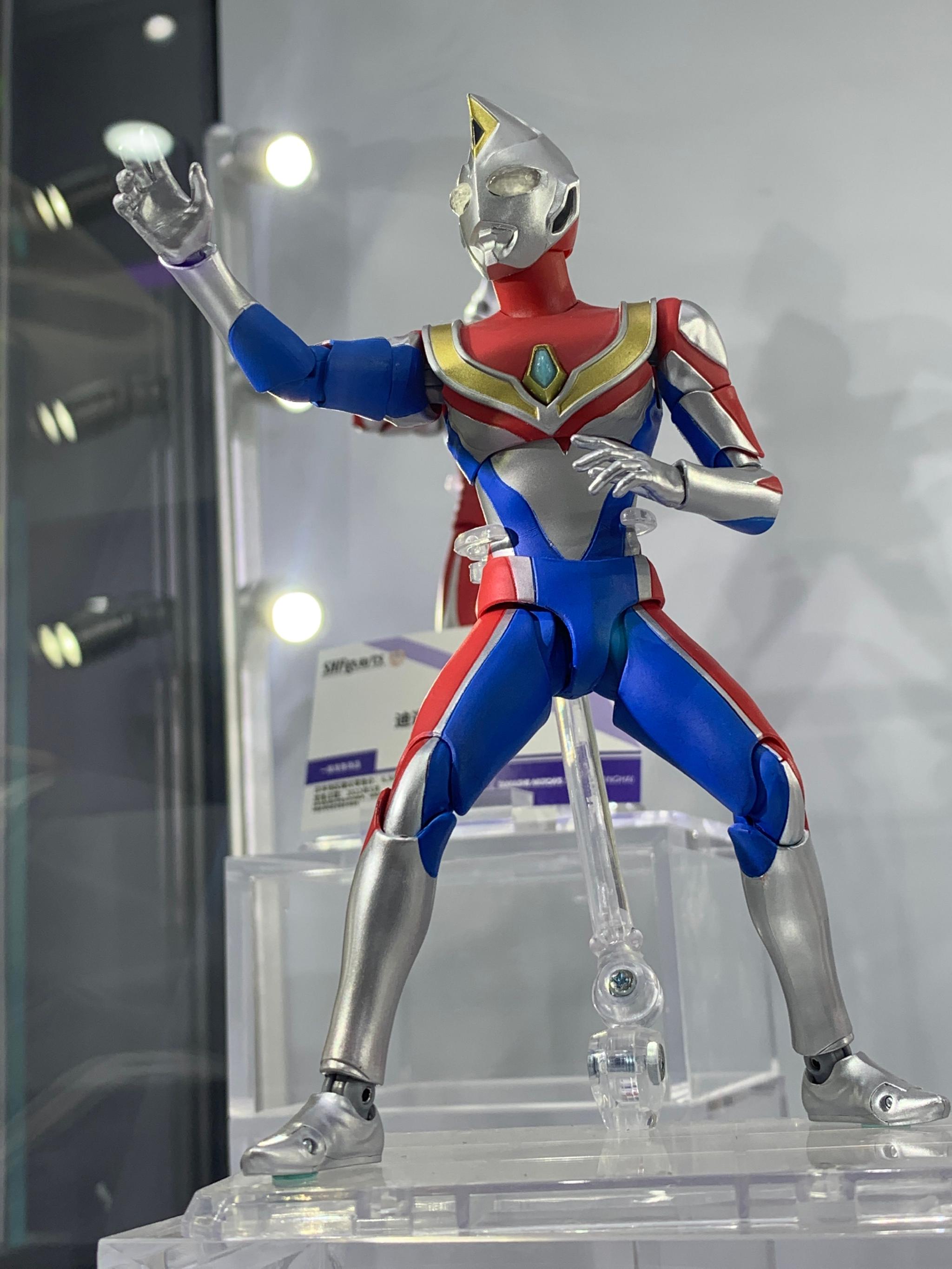 shf真骨雕戴拿奥特曼