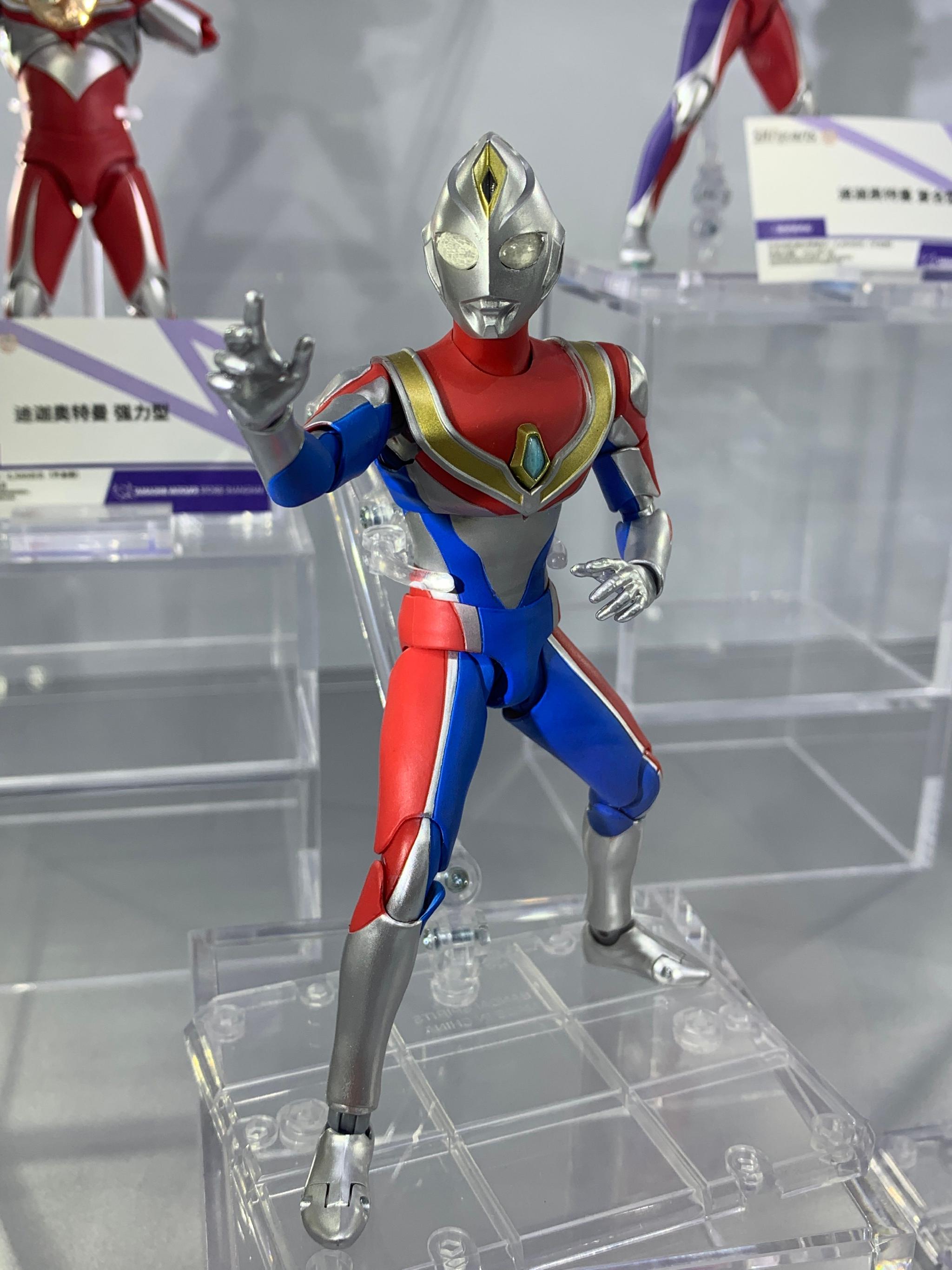 shf真骨雕戴拿奥特曼