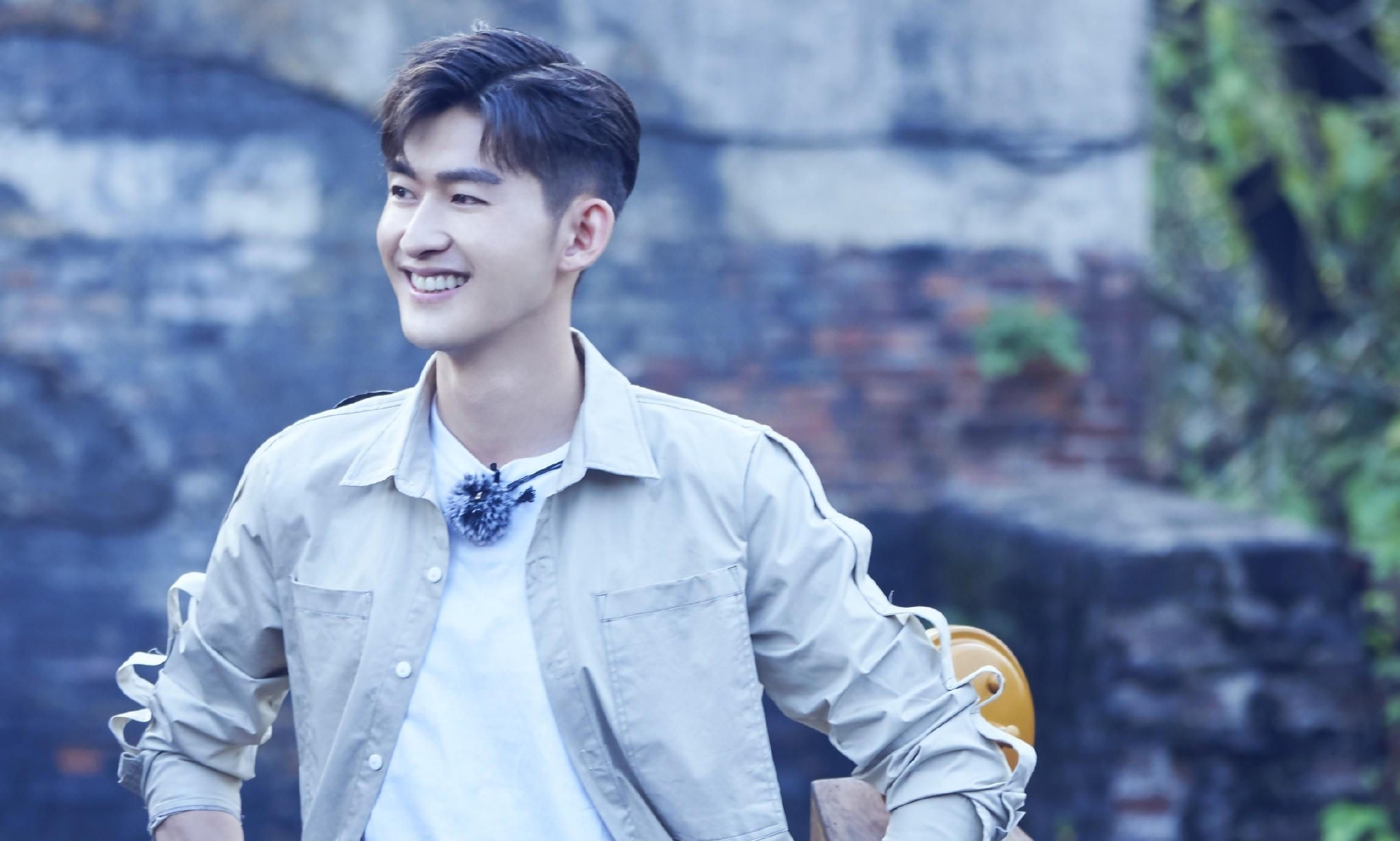 王晓晨晒张翰、杜淳聚会照,被四位男星环绕中间,配文又见先生们休闲区蓝鸢梦想 - Www.slyday.coM 王晓晨晒张翰、杜淳聚会照,被四位男星环绕中间,配文又见先生们休闲区蓝鸢梦想 - Www.slyday.coM