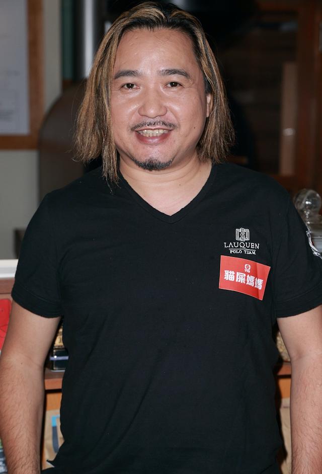 55岁绿叶古明华约满离巢深表不舍效力tvb26年薪资仍难养活全家