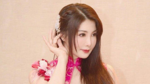 53岁杨丽菁近况曝光,一脸冻龄身材完美,新恋情曝光|杨丽菁|冻龄|恋情曝光_新浪新闻