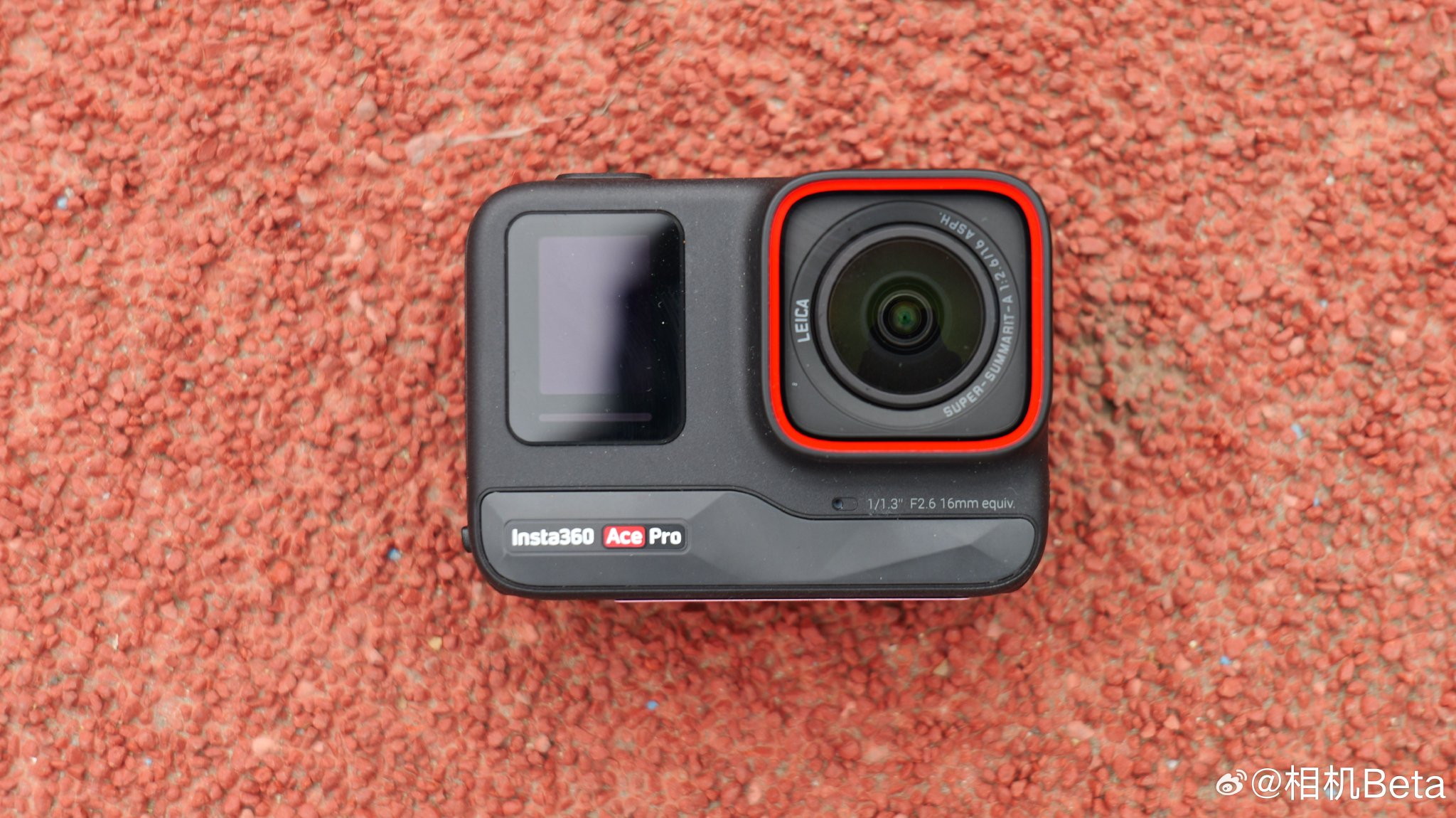 这就是影石 insta360 新发布的ace pro真机实物图|实物_新浪新闻