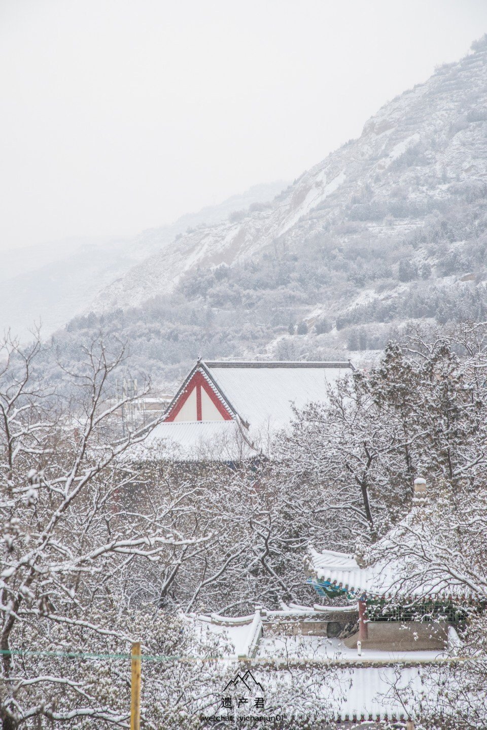 兰州五泉山的雪中国传统建筑配上雪景