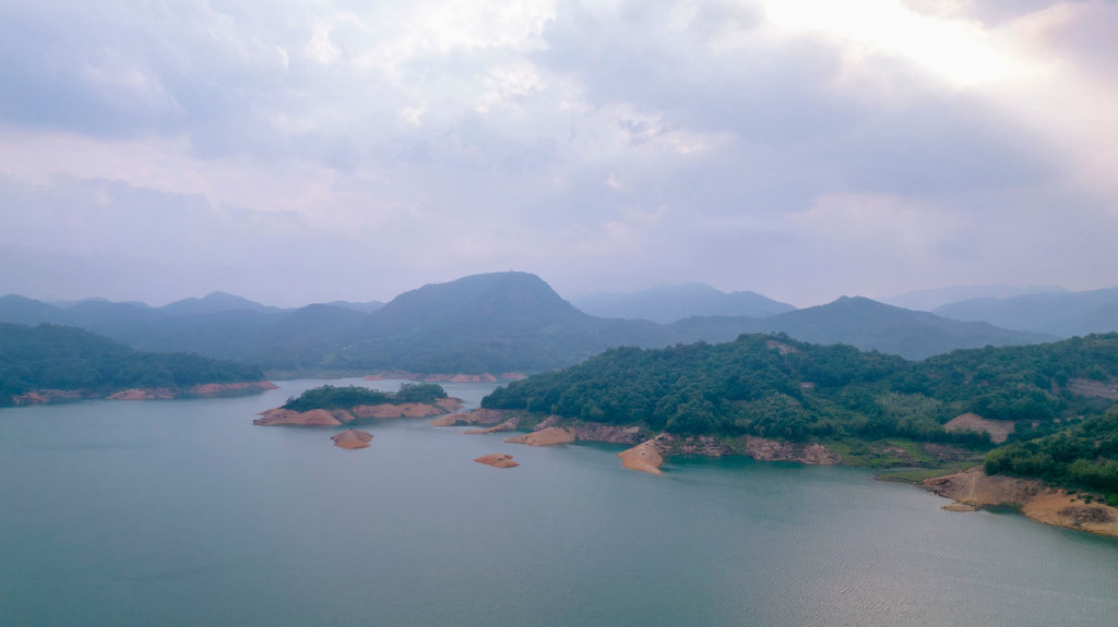 汕尾陆河南告水库及民宿
