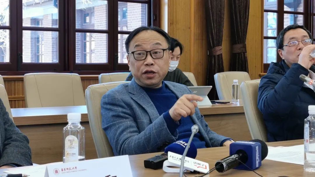 两会声音全国政协委员戴立益建议应对双减后教师负担增加的问题