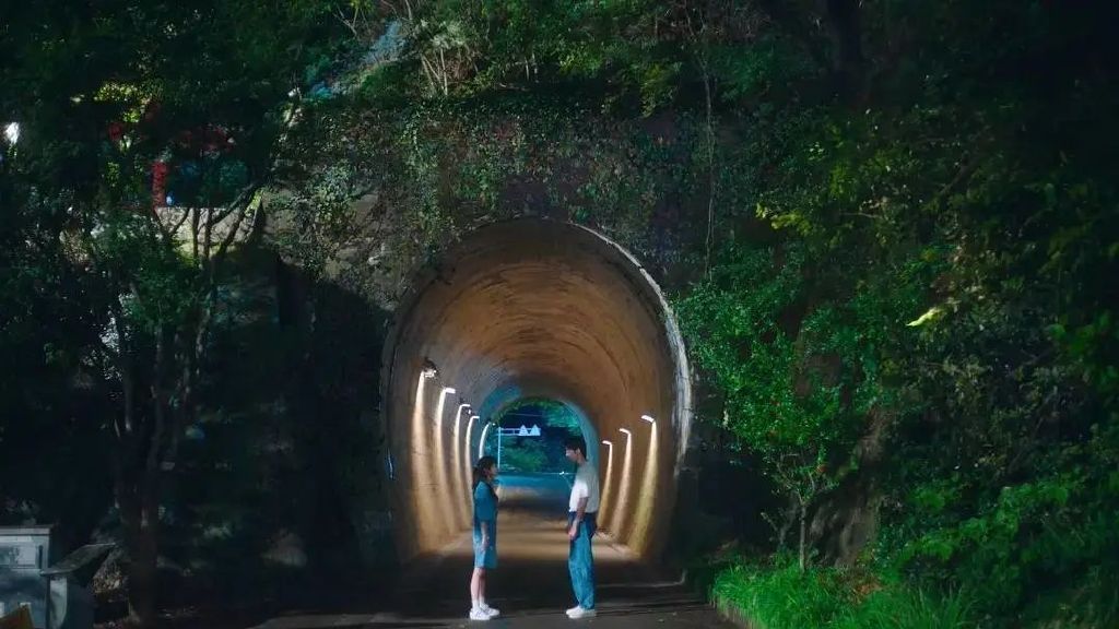 首播收视第一,温暖搞笑治愈!8集后这部tvN最新韩剧必上9分休闲区蓝鸢梦想 - Www.slyday.coM 首播收视第一,温暖搞笑治愈!8集后这部tvN最新韩剧必上9分休闲区蓝鸢梦想 - Www.slyday.coM