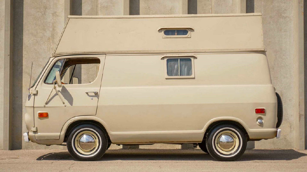 圆你房车梦!各式各样的装备,雪佛兰g20露营车成功拍卖-新浪汽车