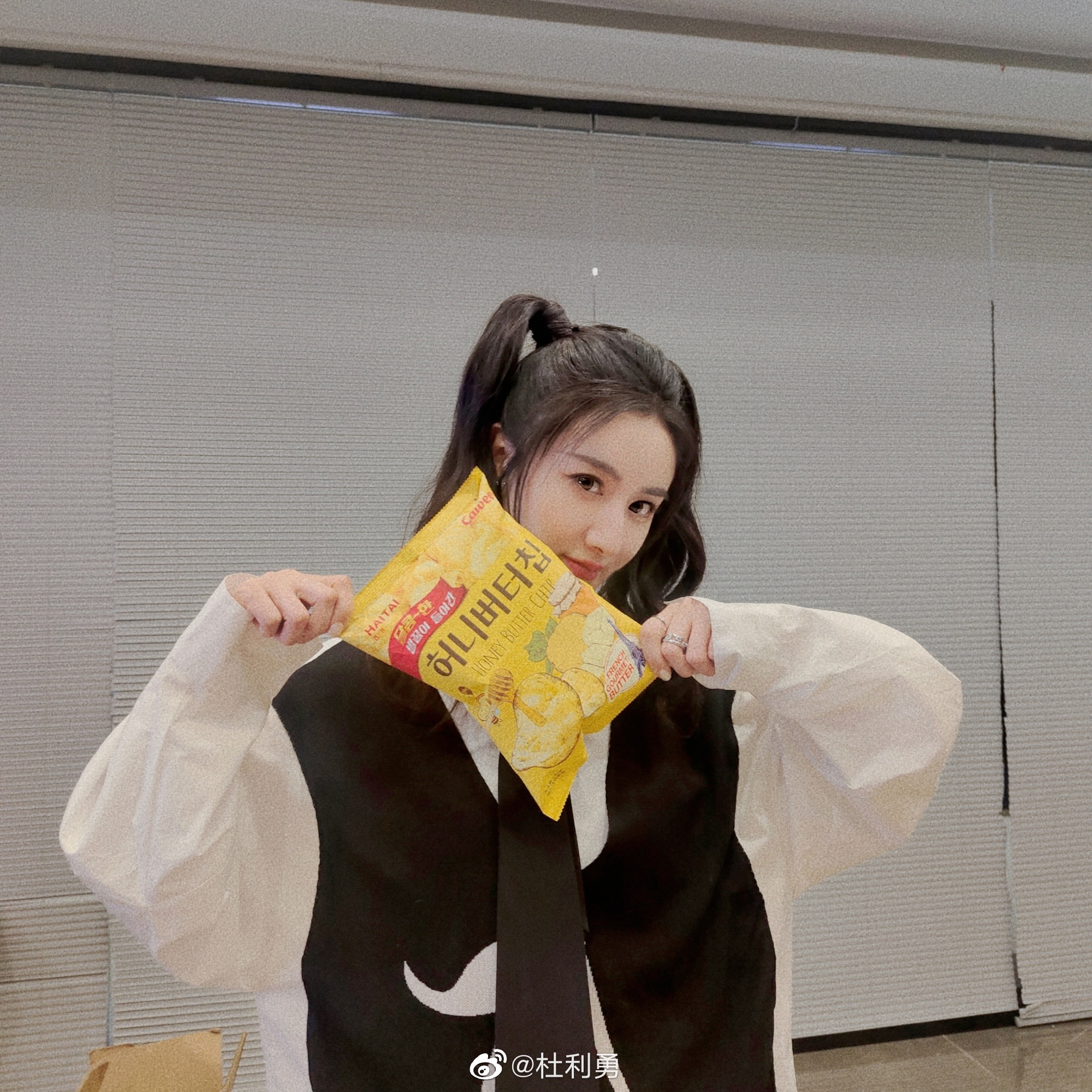薇娅的每次直播都会备受关注,今晚的直播也是如此……