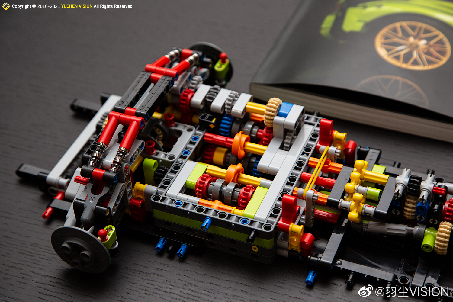 更新一下乐高42115兰博基尼sian的进度