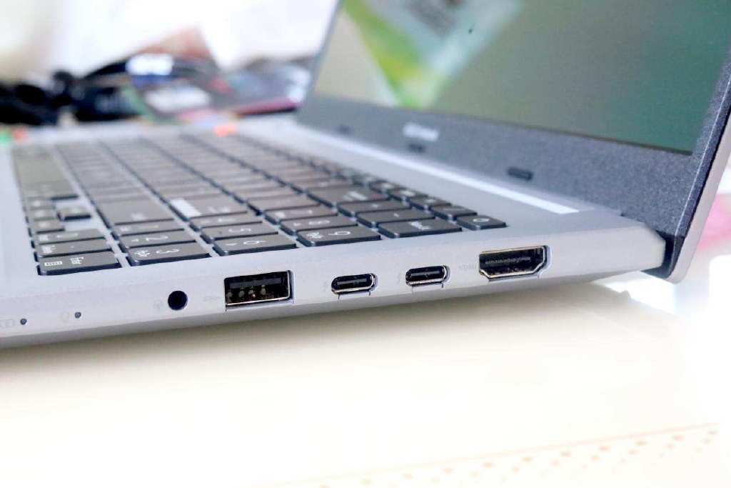 入手华硕无双156英寸笔记本一不小心做了冤大头忍忍算了