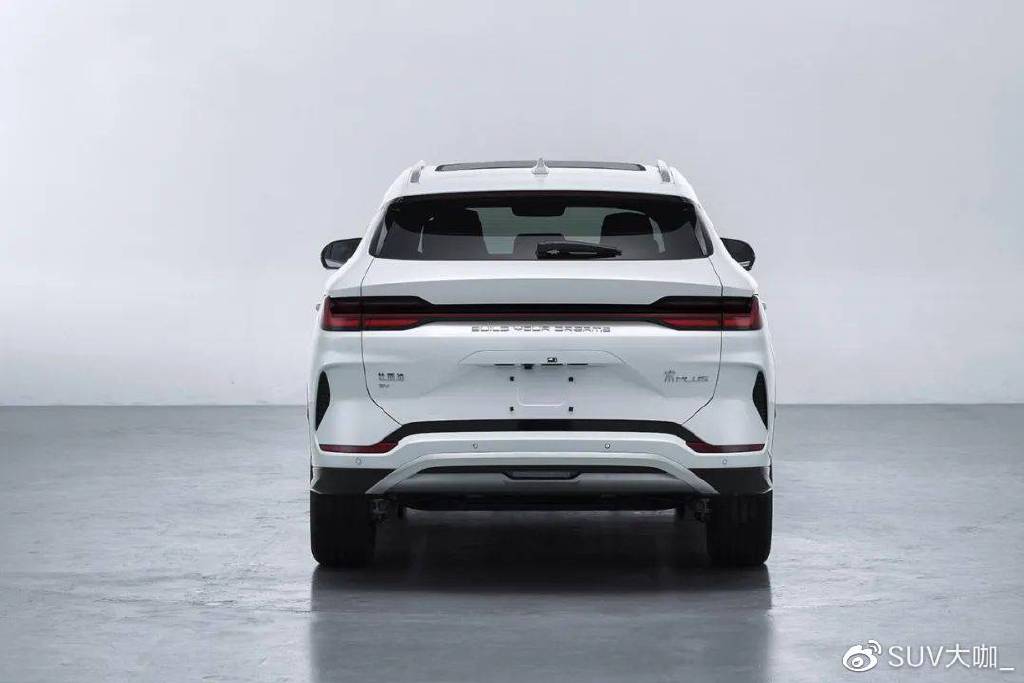 宋PLUS DM-i对比哈弗枭龙MAX