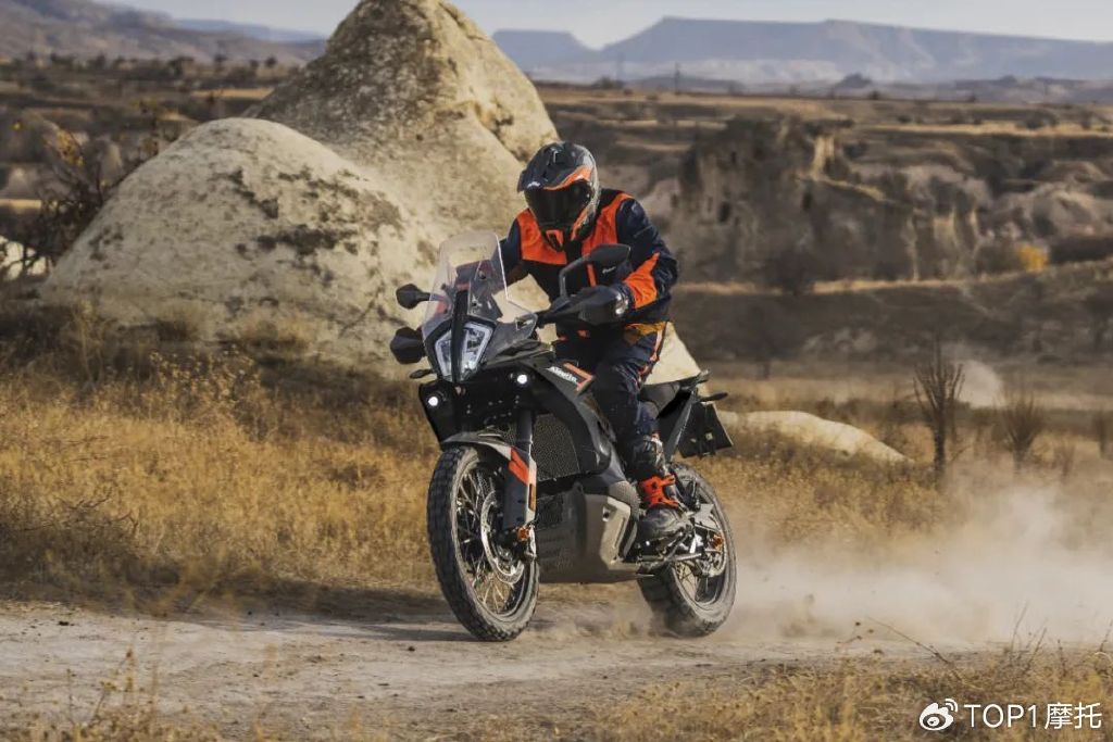 降价还增配ktm790adv新款上市售价81800元