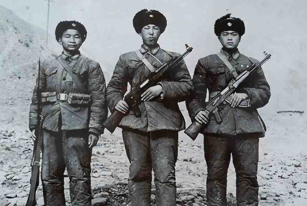 62年对印反击战,解放军三名掉队战士深入8公里,打垮印军加强连__财经