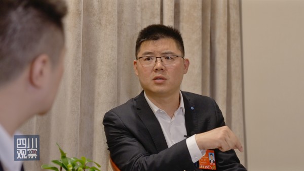 代表委员请回答李君：建议禁止未成年人玩网游休闲区蓝鸢梦想 - Www.slyday.coM