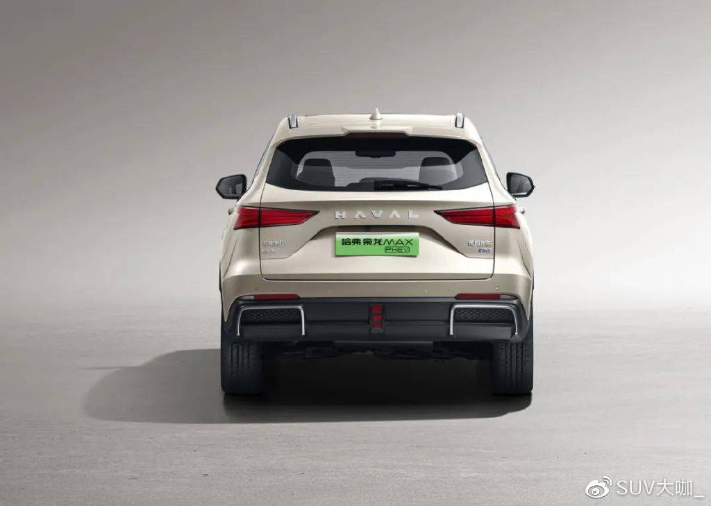 宋PLUS DM-i对比哈弗枭龙MAX