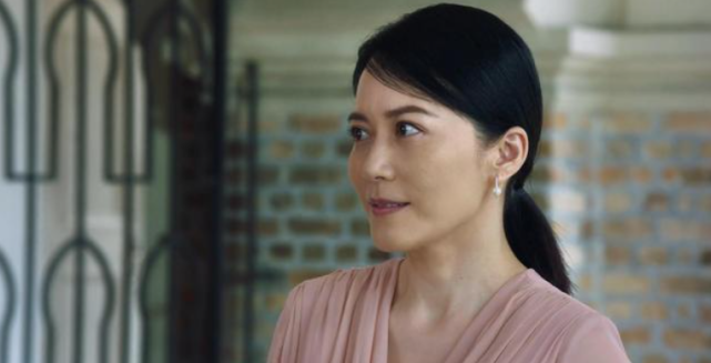 吴刚新剧开播,演技炸裂,却被两个女演员抢了风头!